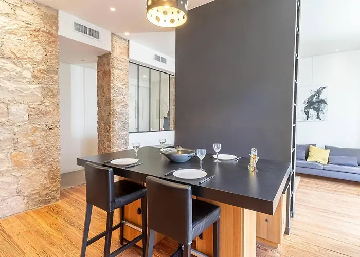 Vakantiehuis Elegant Belle Epoque In