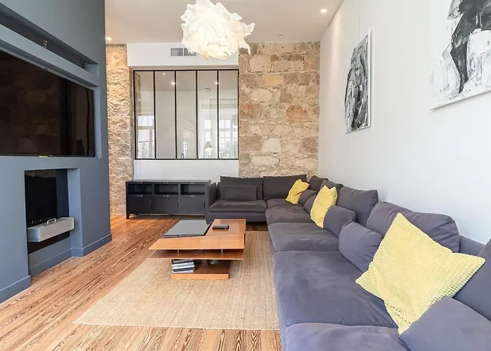 Elegant Belle Epoque In